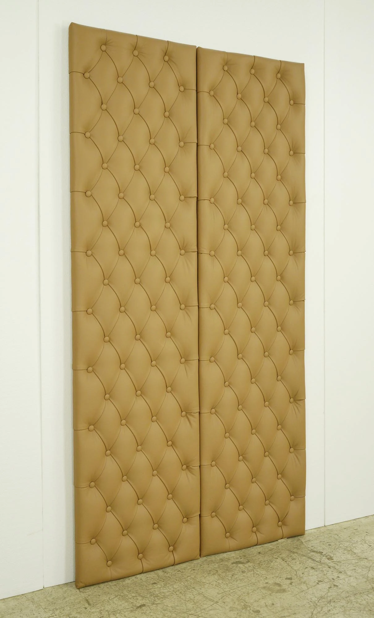 Pair Of Soundproof Tan Faux Leather Wall Panels 74.125 X 19.25 6 Pair Of Soundproof Tan Faux Leather Wall Panels 74.125 X 19.25 - Image 4