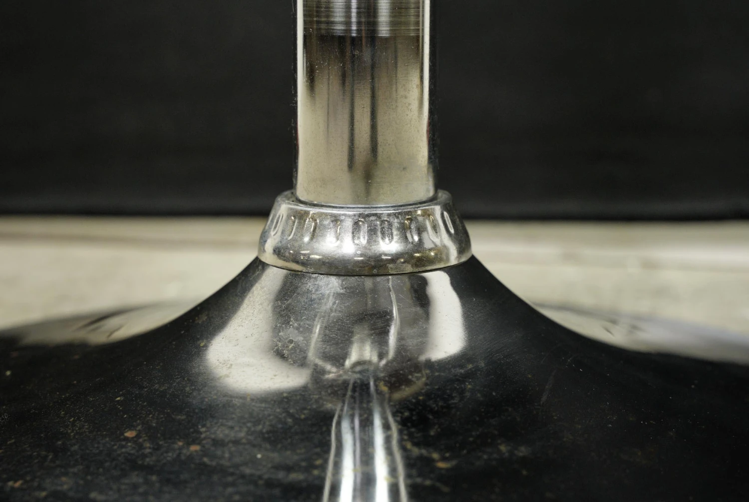 Modern Adjustable Height Bar Stool By Ashley Furniture 13 Modern Adjustable Height Bar Stool By Ashley Furniture - Image 11