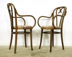 Set Of 6 Vintage Bentwood Floral Upholstery Arm Chairs 22 Set Of 6 Vintage Bentwood Floral Upholstery Arm Chairs -OGT Sale Store q285517 05