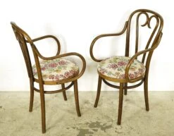 Set Of 6 Vintage Bentwood Floral Upholstery Arm Chairs 23 Set Of 6 Vintage Bentwood Floral Upholstery Arm Chairs -OGT Sale Store q285517 06