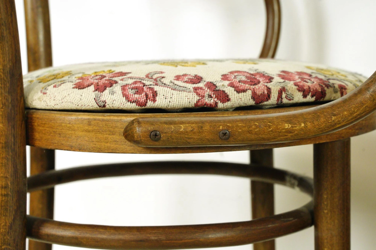 Set Of 6 Vintage Bentwood Floral Upholstery Arm Chairs 10 Set Of 6 Vintage Bentwood Floral Upholstery Arm Chairs - Image 8