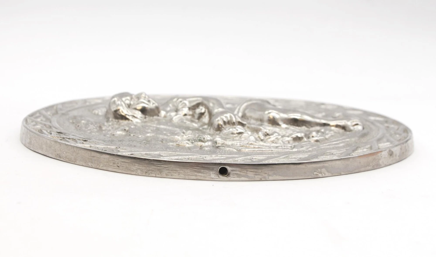 Vintage Cast Aluminum Figural Horseback Oval Silver Wall Relief 9 Vintage Cast Aluminum Figural Horseback Oval Silver Wall Relief - Image 7