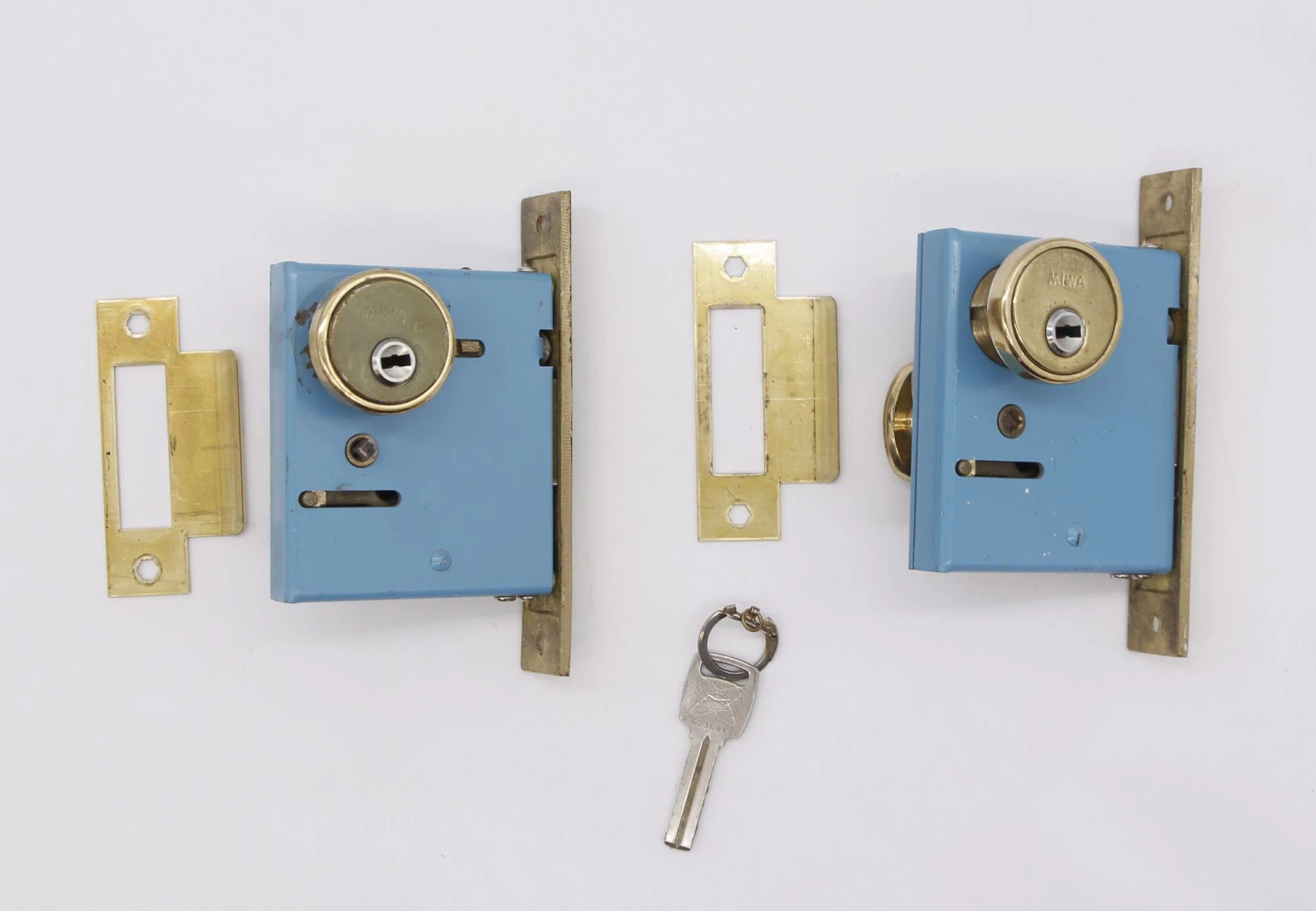 Pair Of Polished Brass Entry Baldwin Mortise Locks With One Key 6 Pair Of Polished Brass Entry Baldwin Mortise Locks With One Key - Image 4