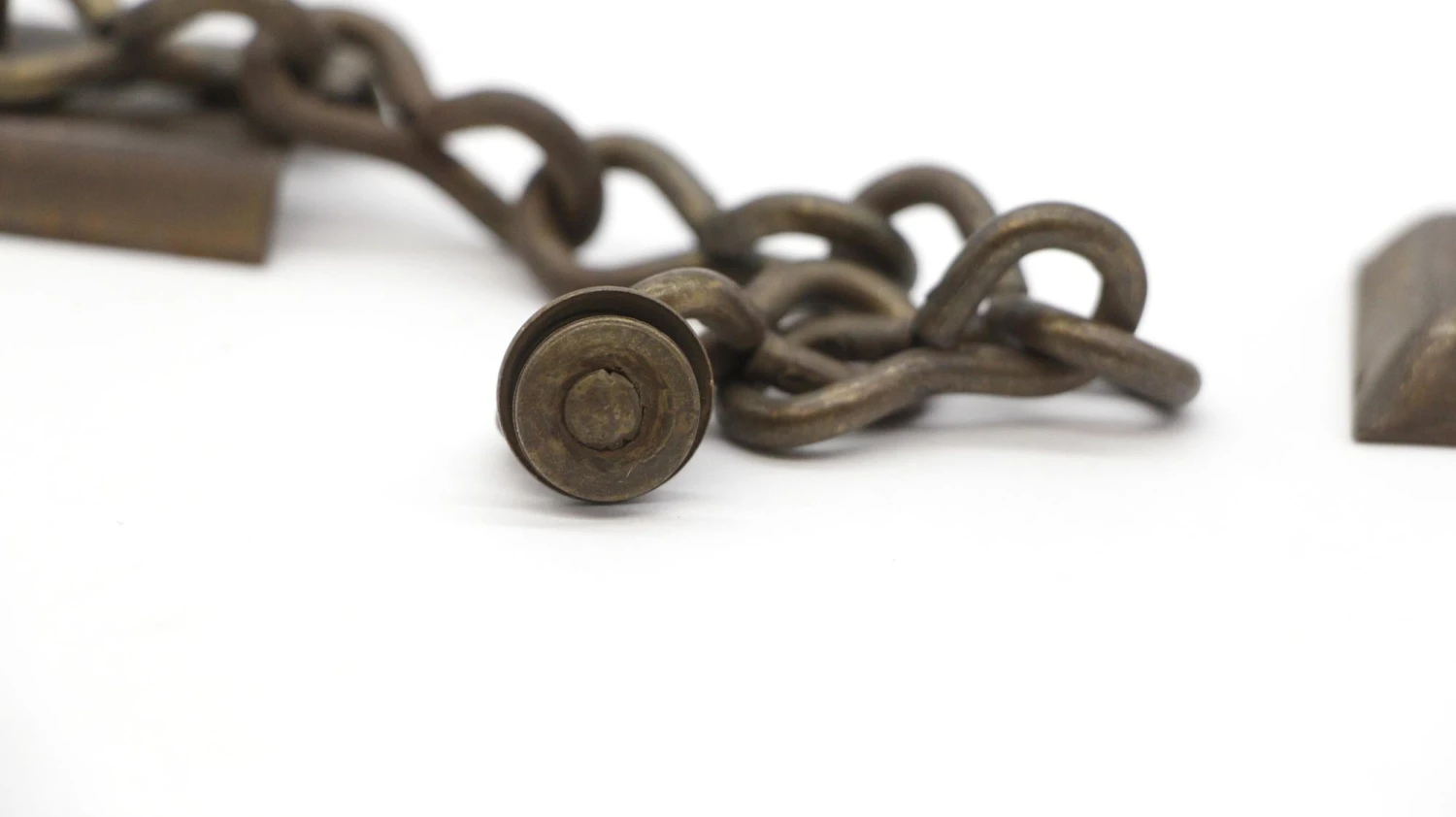 Vintage Brass Plated Steel Safety Chain Door Guard 8 Vintage Brass Plated Steel Safety Chain Door Guard - Image 6