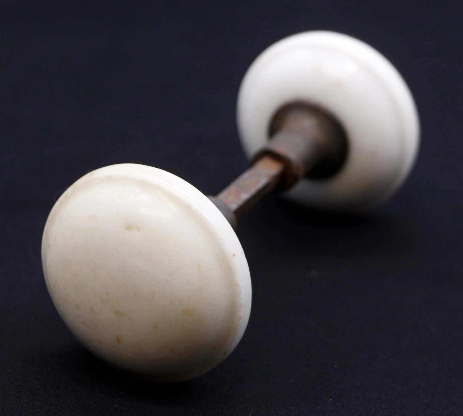 Pair Of White Ceramic Door Knobs With Cast Iron Shanks 6 Pair Of White Ceramic Door Knobs With Cast Iron Shanks - Image 4