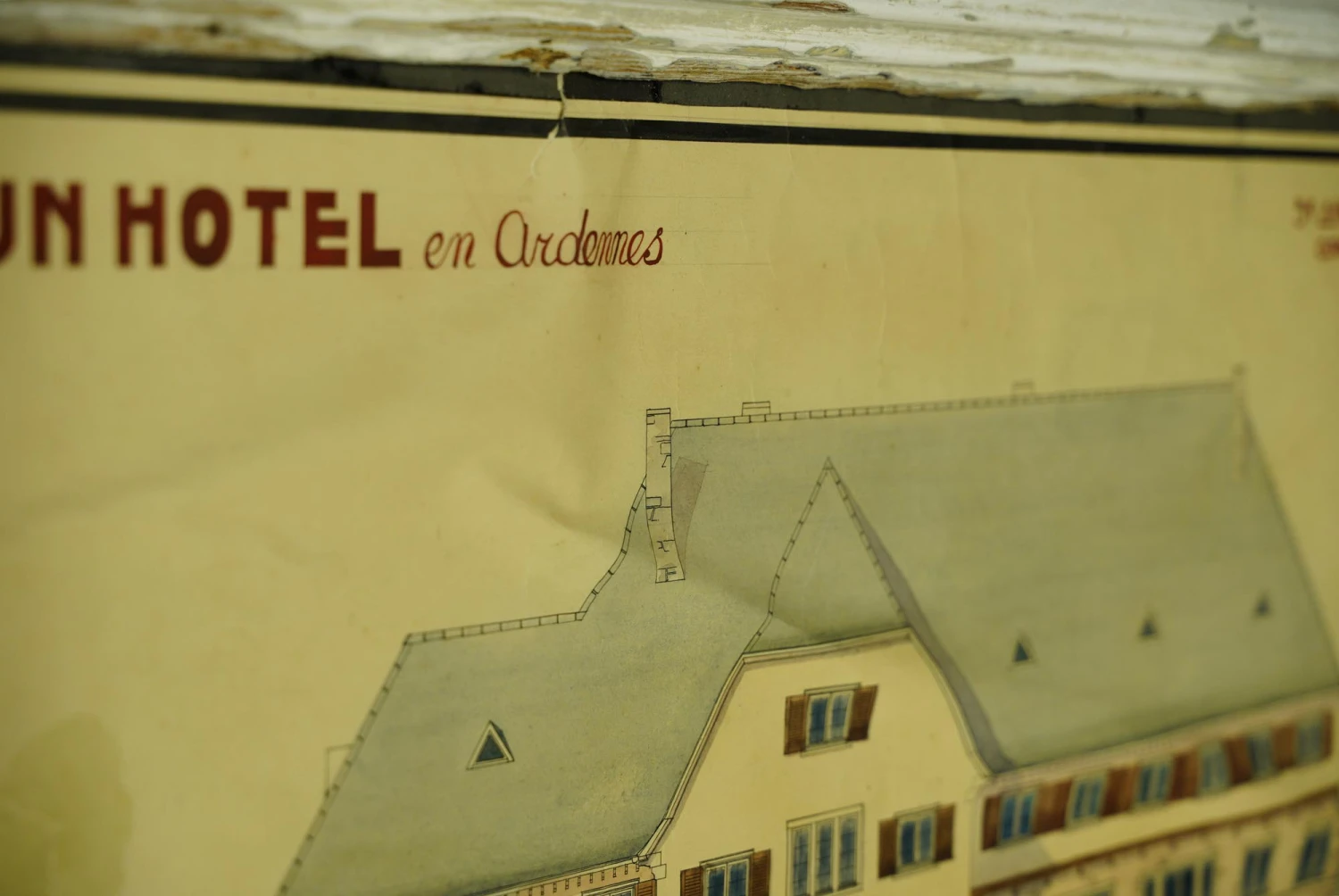 1940s Pine Framed French Hotel Blueprint 62 X 42 8 1940s Pine Framed French Hotel Blueprint 62 X 42 - Image 6