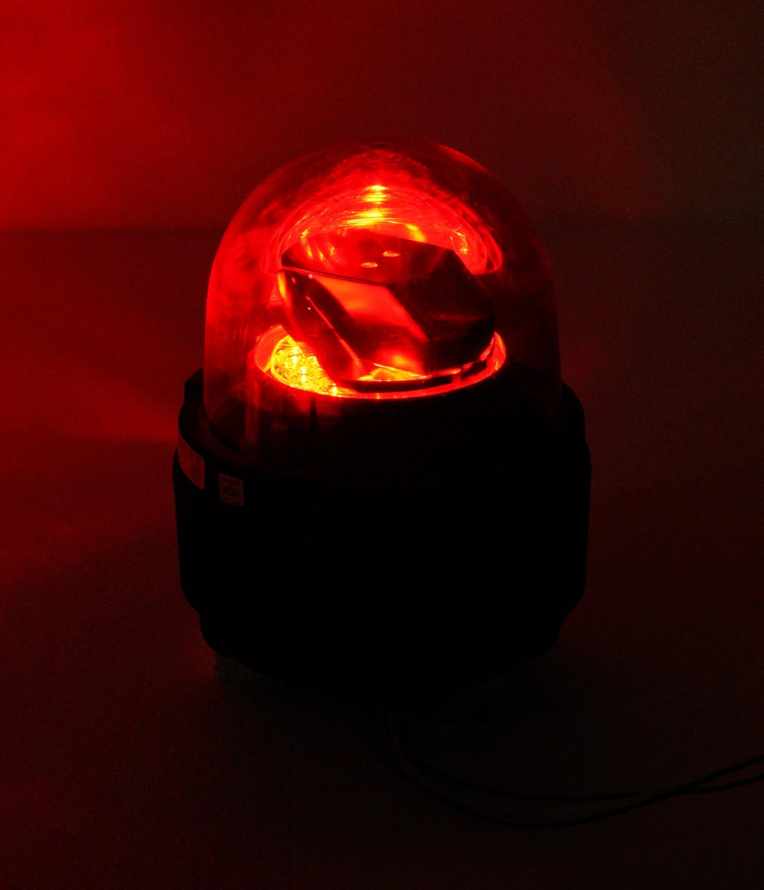 Commander LED Black Body Red Lens Rotating Warning Beacons 15 Commander LED Black Body Red Lens Rotating Warning Beacons - Image 13