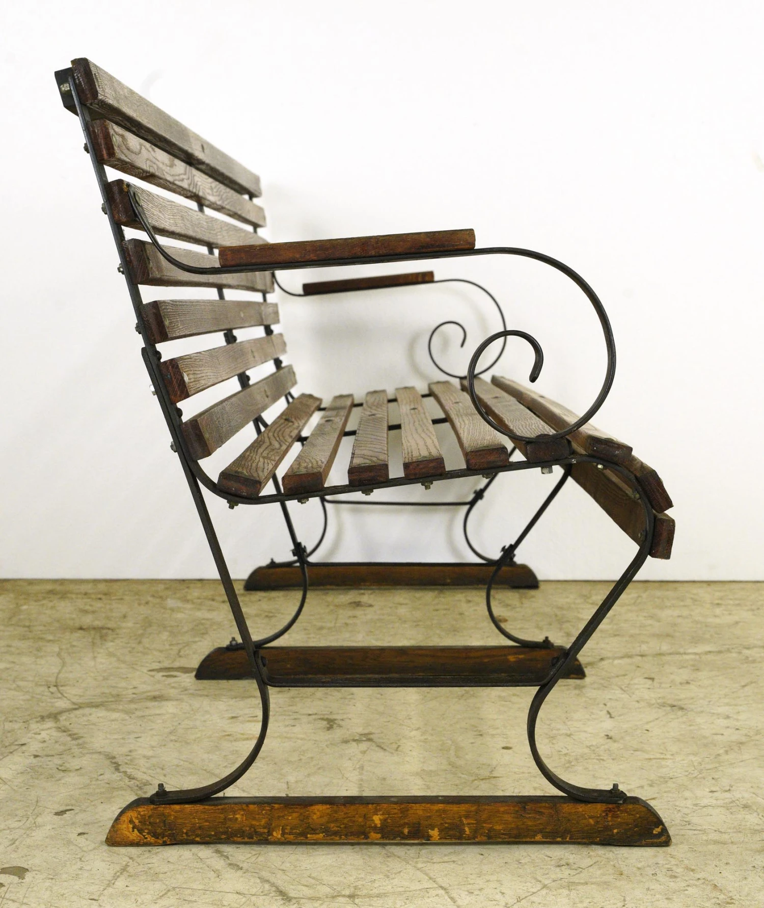 Belmont Park Horse Racetrack Oak & Iron Outdoor Bench 6 Belmont Park Horse Racetrack Oak & Iron Outdoor Bench - Image 4