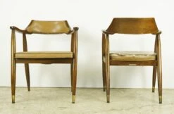 Pair Of Mid Century Dubin Chestnut Brown Leather Armchairs 16 Pair Of Mid Century Dubin Chestnut Brown Leather Armchairs -OGT Sale Store q286529 07