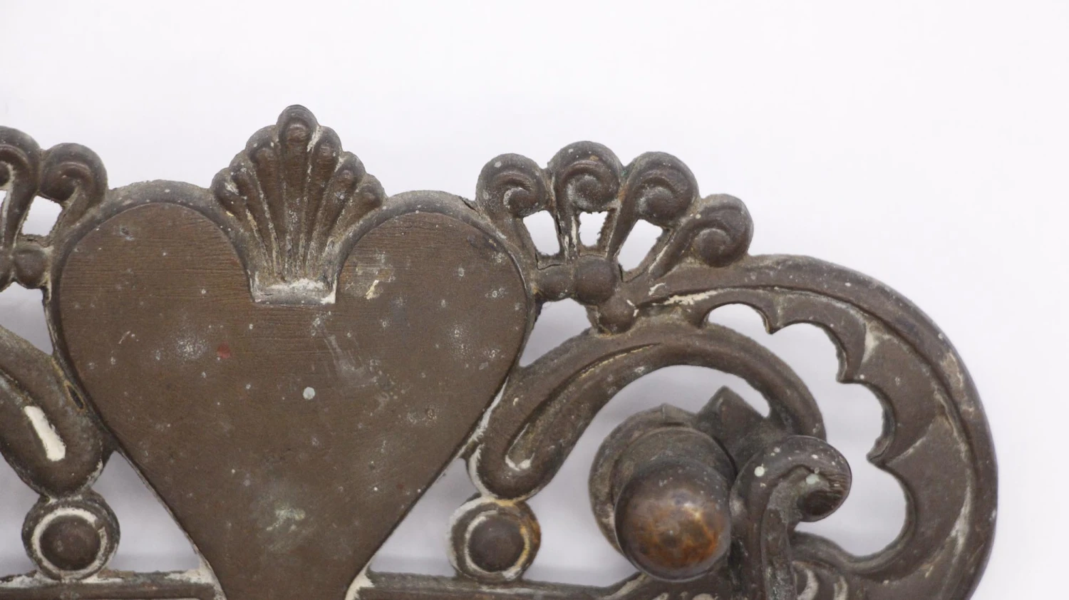 Pair Of Vintage 5.75 In. Dark Brass Patina Heart Dresser Pulls 6 Pair Of Vintage 5.75 In. Dark Brass Patina Heart Dresser Pulls - Image 4