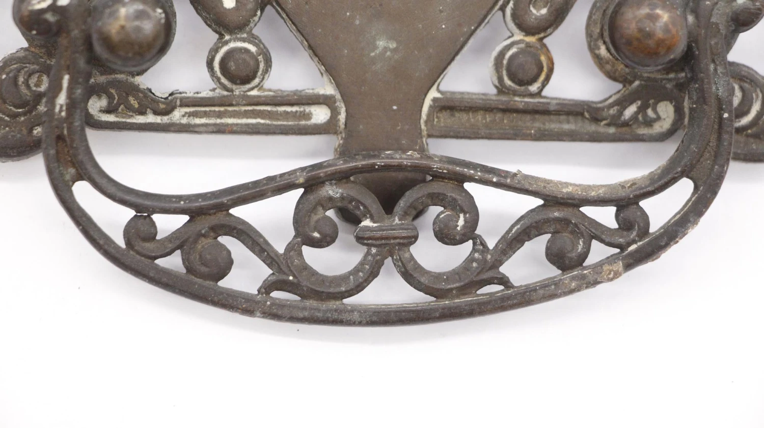 Pair Of Vintage 5.75 In. Dark Brass Patina Heart Dresser Pulls 7 Pair Of Vintage 5.75 In. Dark Brass Patina Heart Dresser Pulls - Image 5