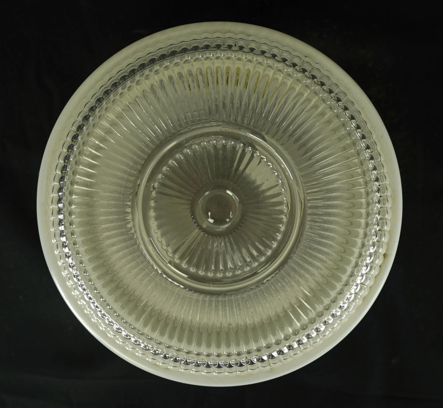 8.75 In. Round White Flush Mount Ceiling Light 7 8.75 In. Round White Flush Mount Ceiling Light - Image 5