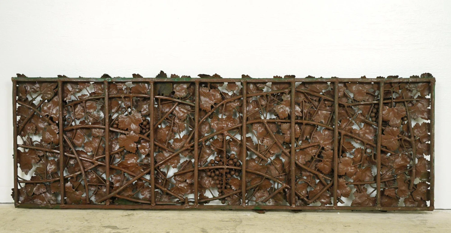 Pair Of Metal Green Leaves & Grapes Motif Wall Art 9 Pair Of Metal Green Leaves & Grapes Motif Wall Art - Image 7