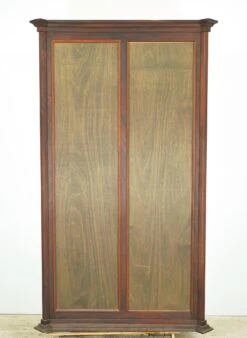 1970s Mahogany Display Case Cabinet With Glass Shelves 22 1970s Mahogany Display Case Cabinet With Glass Shelves -OGT Sale Store q287582 10