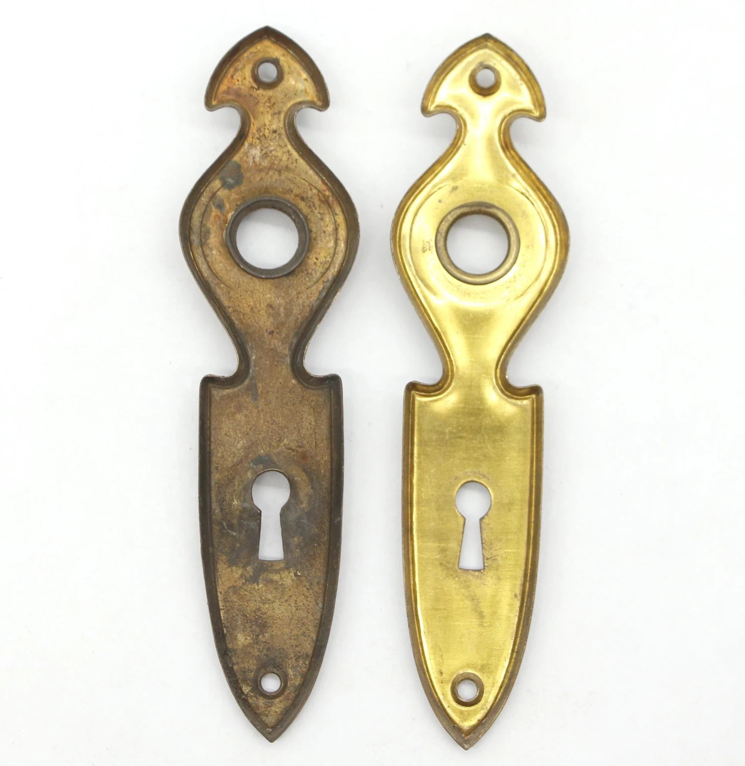 Traditional 1.75 In. Brass Passage Door Knob Set 11 Traditional 1.75 In. Brass Passage Door Knob Set - Image 9