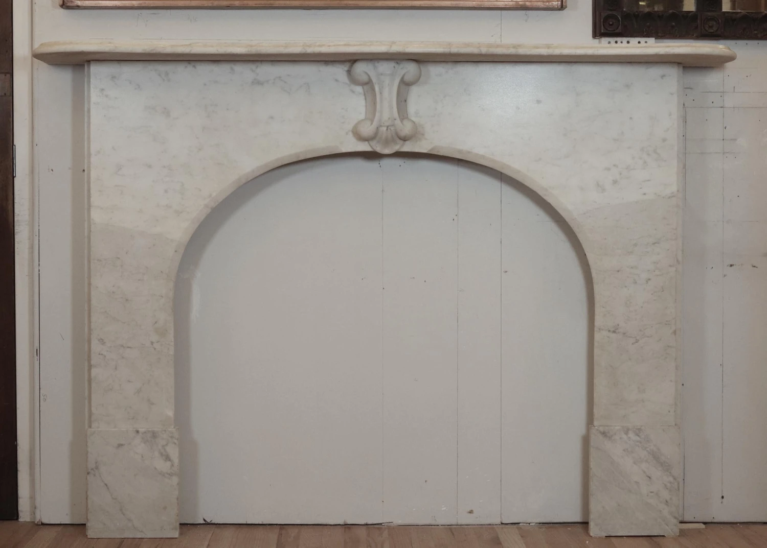 Antique Victorian White Marble Arched Fireplace Mantel 7 Antique Victorian White Marble Arched Fireplace Mantel - Image 5