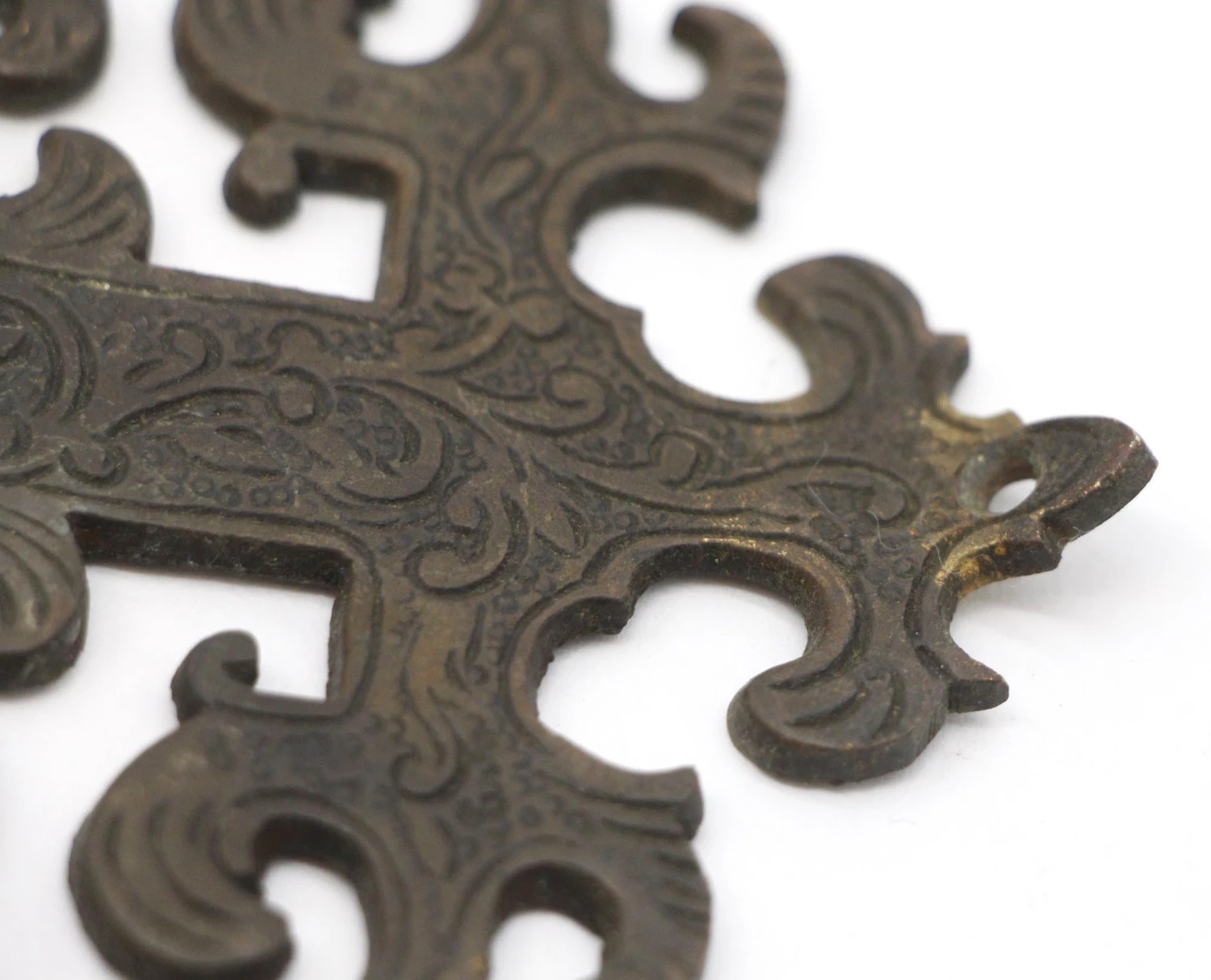 Antique Victorian Bronze Cabinet Furniture Hardware Set 6 Antique Victorian Bronze Cabinet Furniture Hardware Set - Image 4