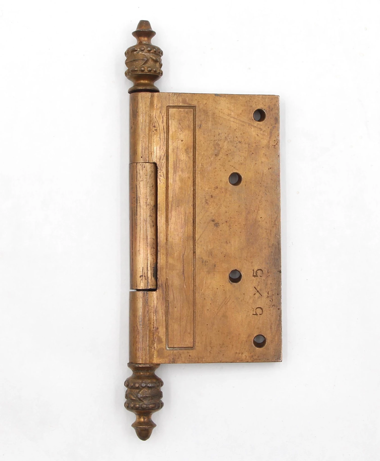 Antique Aesthetic 4 X 4 In. Brass Plated Cast Iron Butt Door Hinge 7 Antique Aesthetic 4 X 4 In. Brass Plated Cast Iron Butt Door Hinge - Image 5