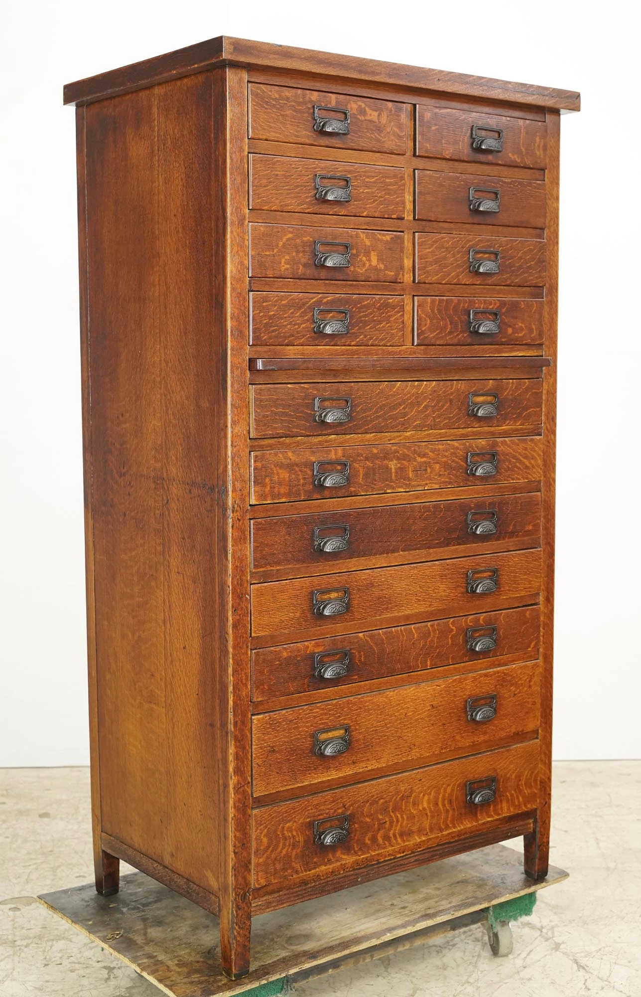 Antique Victorian Oak 15 Drawer Flat File Cabinet 7 Antique Victorian Oak 15 Drawer Flat File Cabinet - Image 5