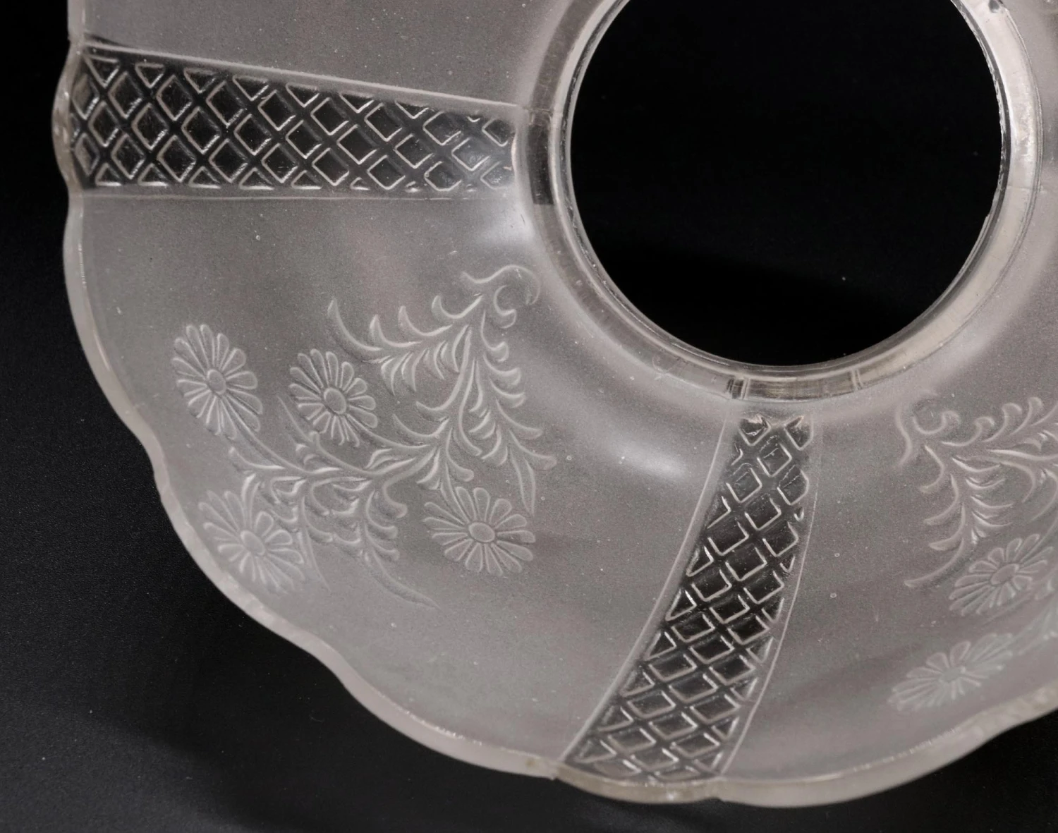 Vintage Frosted Floral Glass Gas Lamp Replacement Shade 14 Vintage Frosted Floral Glass Gas Lamp Replacement Shade - Image 12