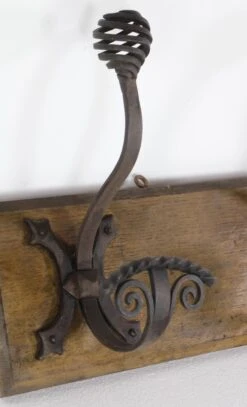 European 3 Curled Wrought Iron Hooks Wood Mount Wall Rack 14 European 3 Curled Wrought Iron Hooks Wood Mount Wall Rack -OGT Sale Store racks for sale 23bel10959