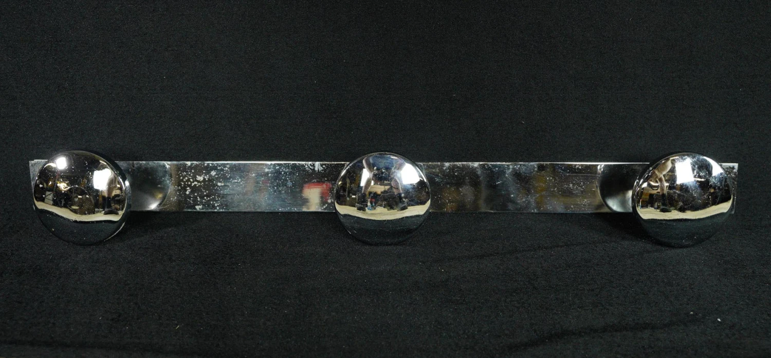 Vintage European 21.75 In. Chromed Steel Coat Wall Rack 5 Vintage European 21.75 In. Chromed Steel Coat Wall Rack - Image 3