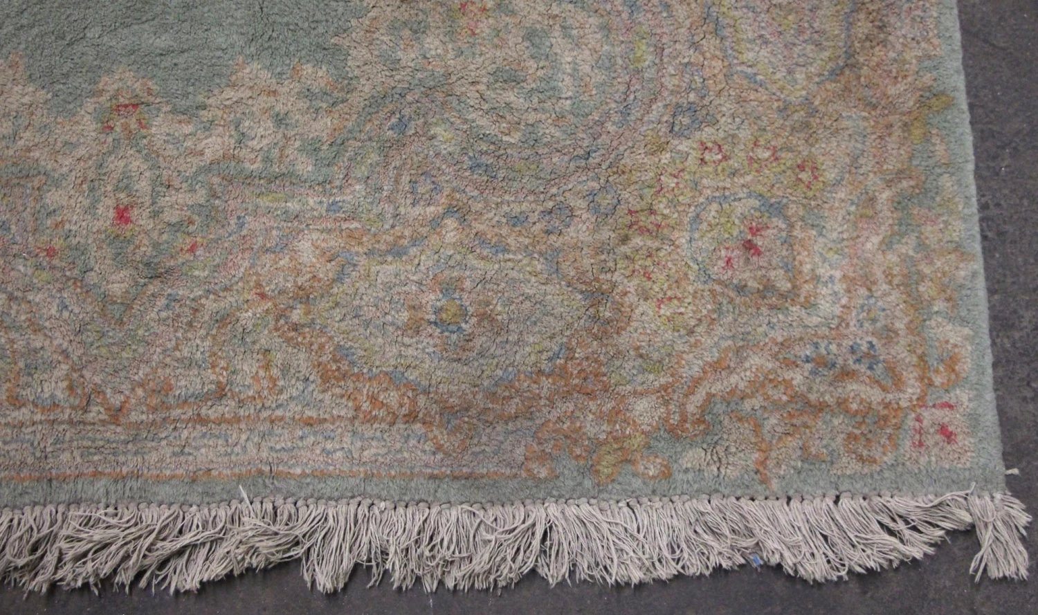 Vintage Decorative 6 Ft. X 4 Ft. Area Rug 4 Vintage Decorative 6 Ft. X 4 Ft. Area Rug - Image 2