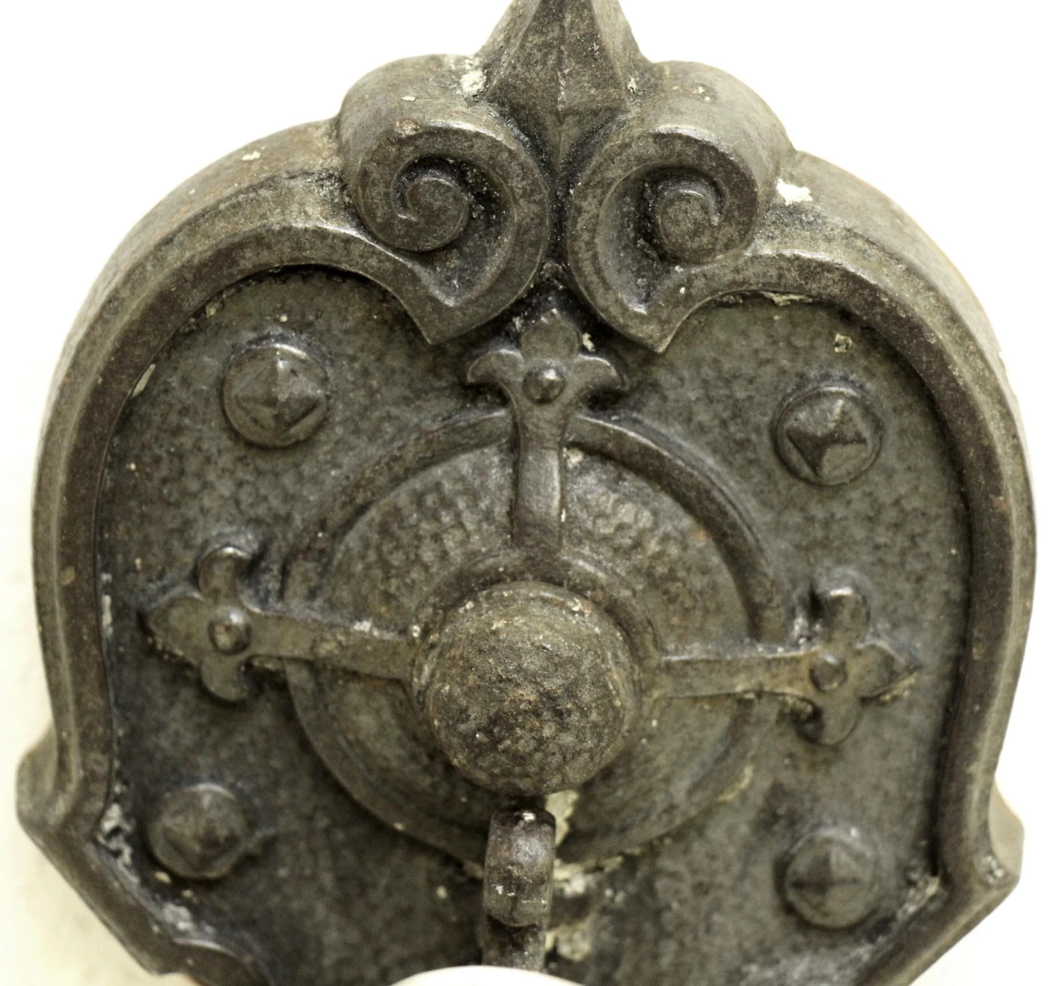 Victorian One Arm Heavy Iron Wall Sconce 5 Victorian One Arm Heavy Iron Wall Sconce - Image 3