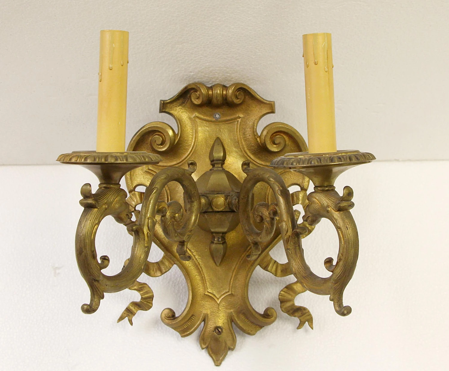 Set Of Six French Regency Cast Bronze Serpentine Sconces 5 Set Of Six French Regency Cast Bronze Serpentine Sconces - Image 3