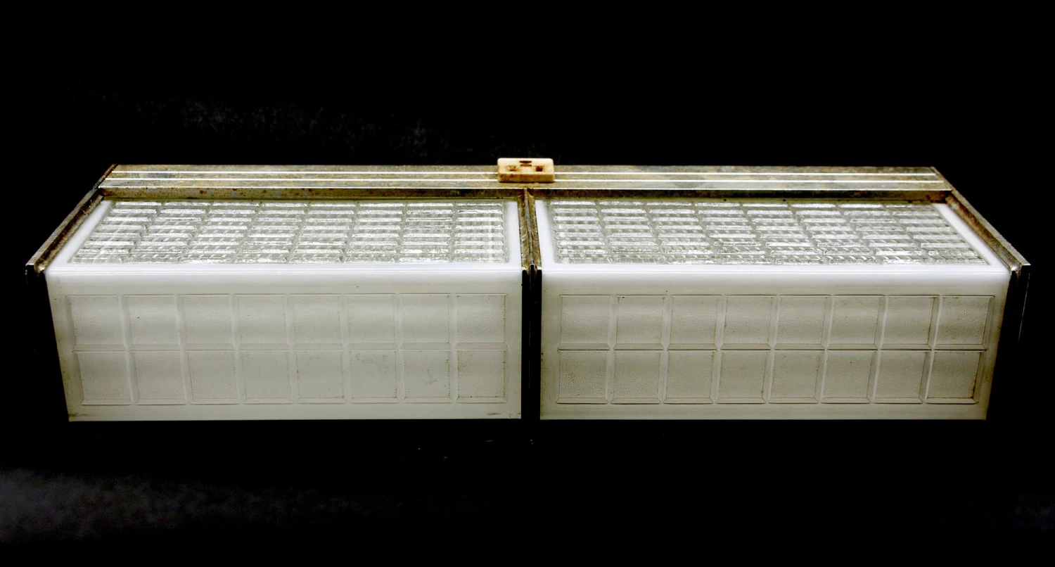 Vintage Glass & Nickel Art Deco Above Cabinet Bathroom Light 5 Vintage Glass & Nickel Art Deco Above Cabinet Bathroom Light - Image 3