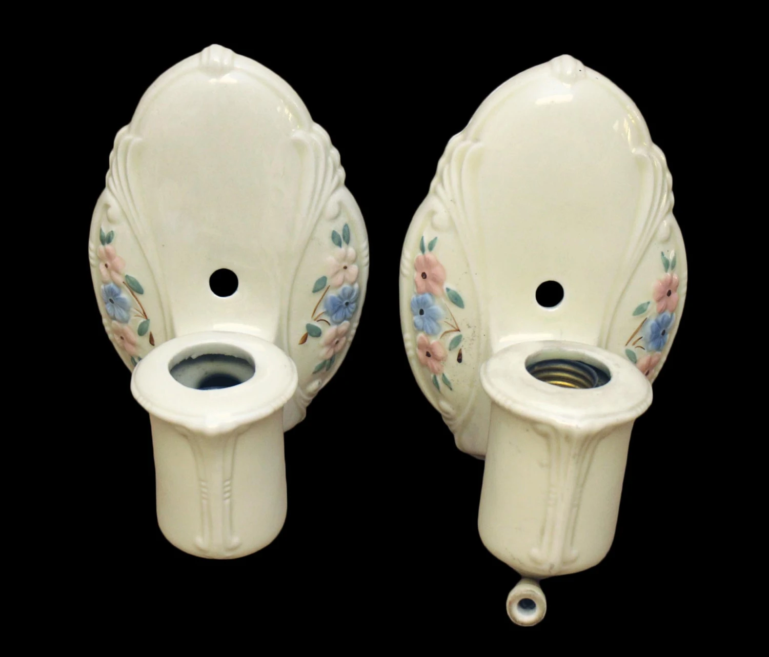 Pair Of 1930s Floral Bathroom Porcelain Wall Sconces 4 Pair Of 1930s Floral Bathroom Porcelain Wall Sconces - Image 2