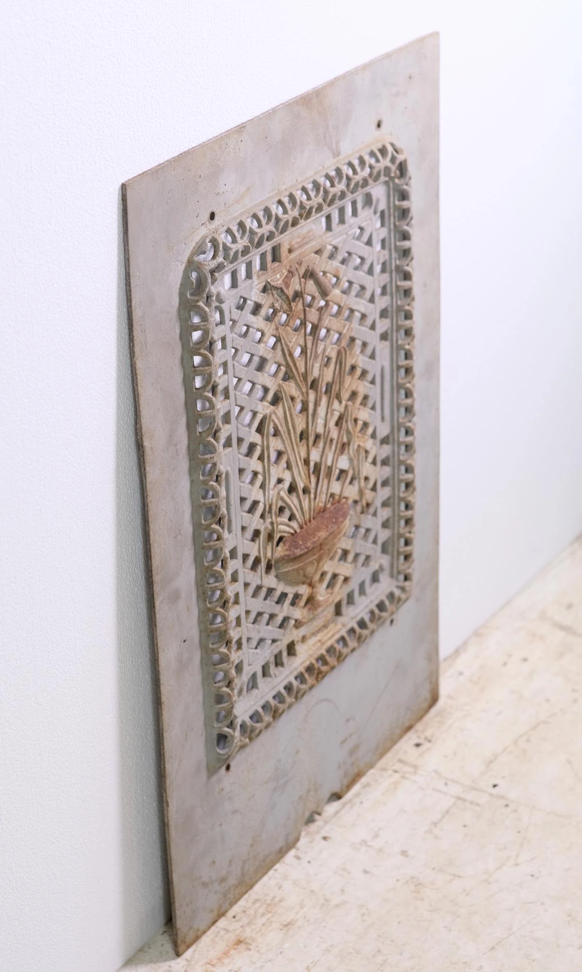 Antique Plant Motif Cast Iron Fireplace Insert 5 Antique Plant Motif Cast Iron Fireplace Insert - Image 3