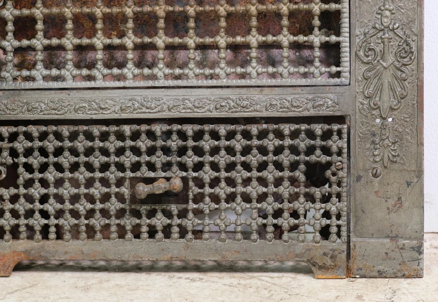 Victorian Steel & Cast Iron Ornate Fireplace Insert With Hood 4 Victorian Steel & Cast Iron Ornate Fireplace Insert With Hood - Image 2