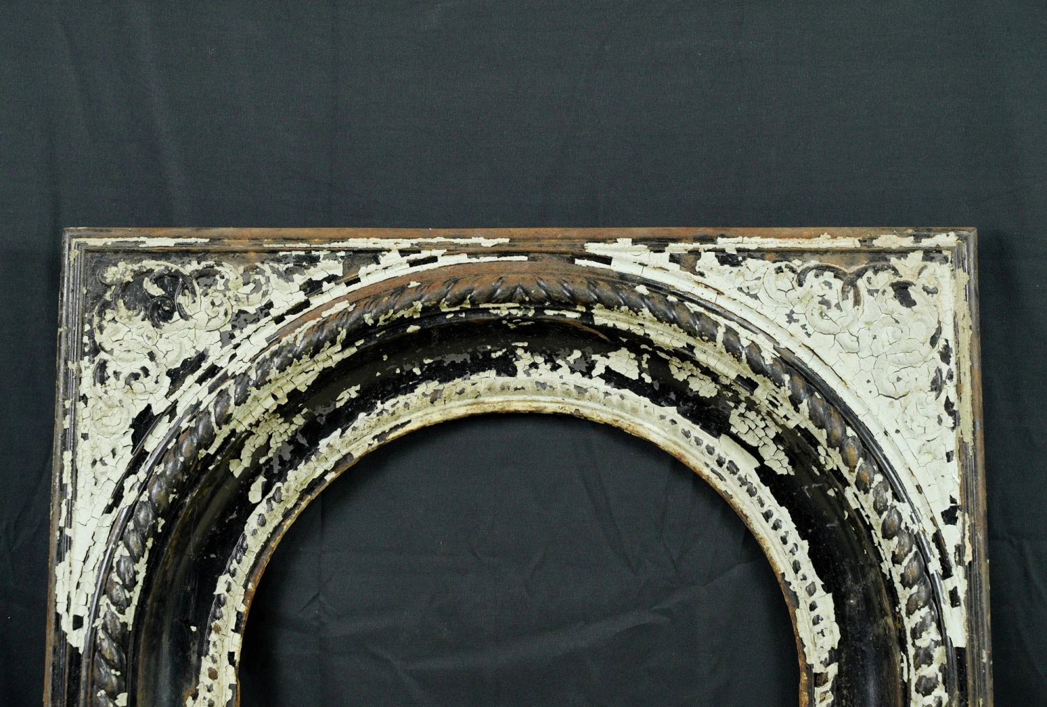 Antique Victorian Black Cast Iron Arched Fireplace Insert Surround 4 Antique Victorian Black Cast Iron Arched Fireplace Insert Surround - Image 2