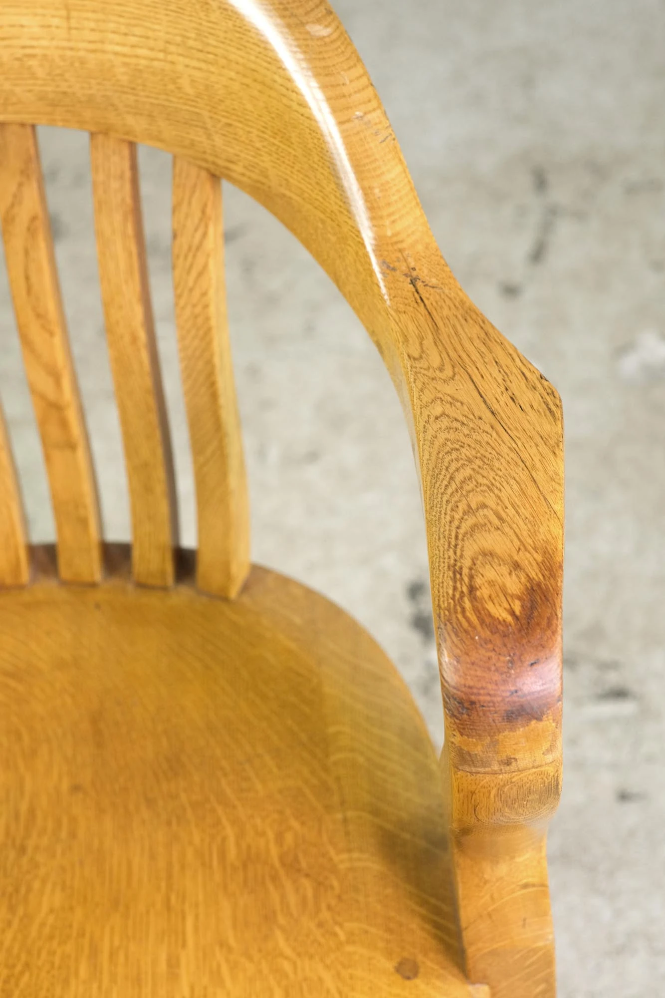 Light Tone Solid Oak Rolling Banker’s Chair With Swivel Seat 4 Light Tone Solid Oak Rolling Banker’s Chair With Swivel Seat - Image 2