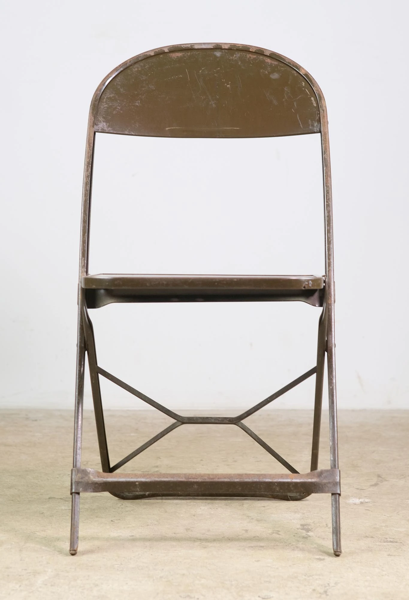Vintage Star Cutout Brown Seat Steel Folding Chair 4 Vintage Star Cutout Brown Seat Steel Folding Chair - Image 2