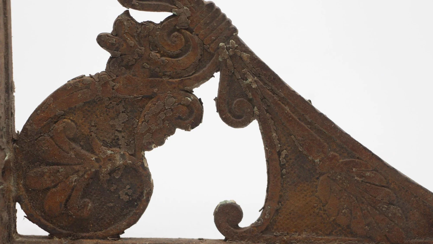 Cast Iron Decorative Bracket 5 Cast Iron Decorative Bracket - Image 3
