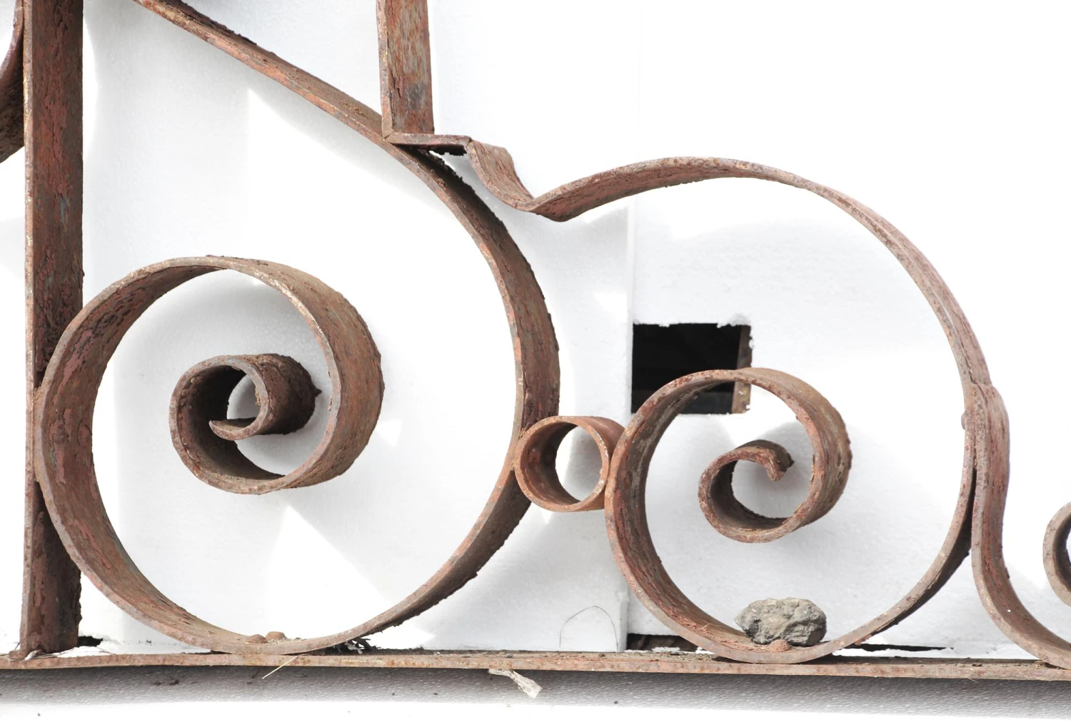 Wrought Iron Scrolled Sign Bracket 5 Wrought Iron Scrolled Sign Bracket - Image 3