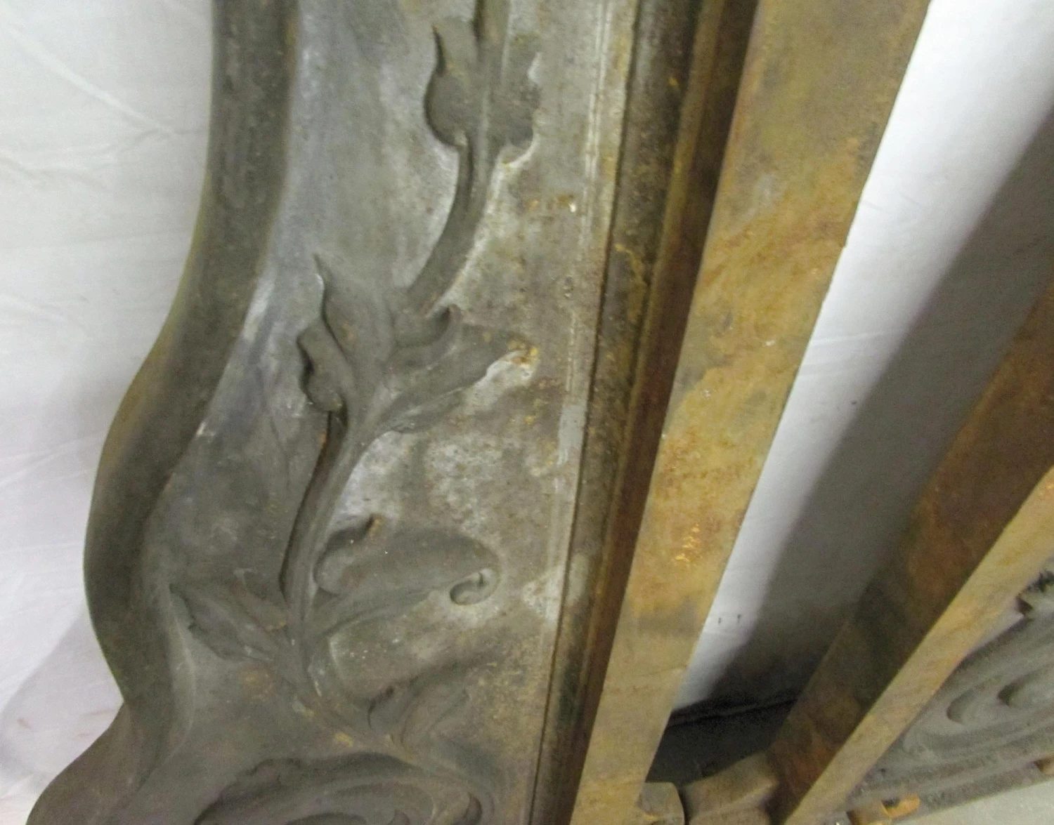 Pair Of 19th Century Cast Iron Architectural Brackets 4 Pair Of 19th Century Cast Iron Architectural Brackets - Image 2