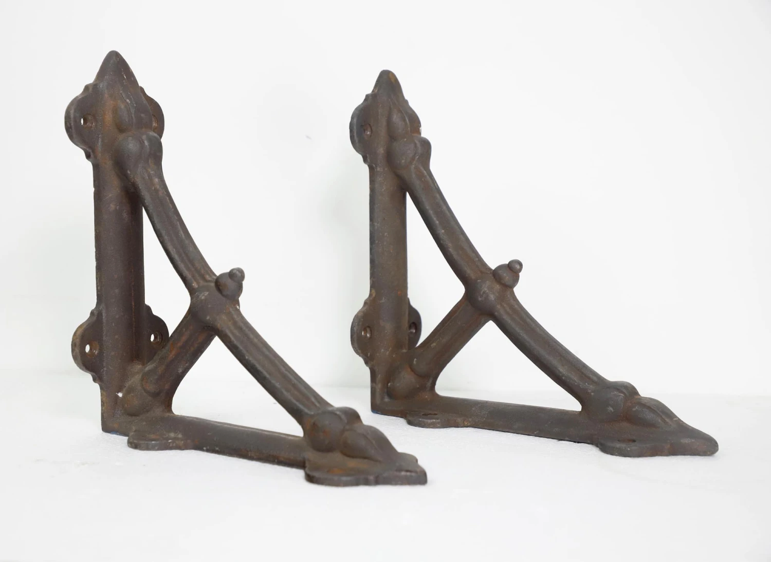 Pair Of Antique 10 In. Black Heavy Cast Iron Shelf Brackets 4 Pair Of Antique 10 In. Black Heavy Cast Iron Shelf Brackets - Image 2