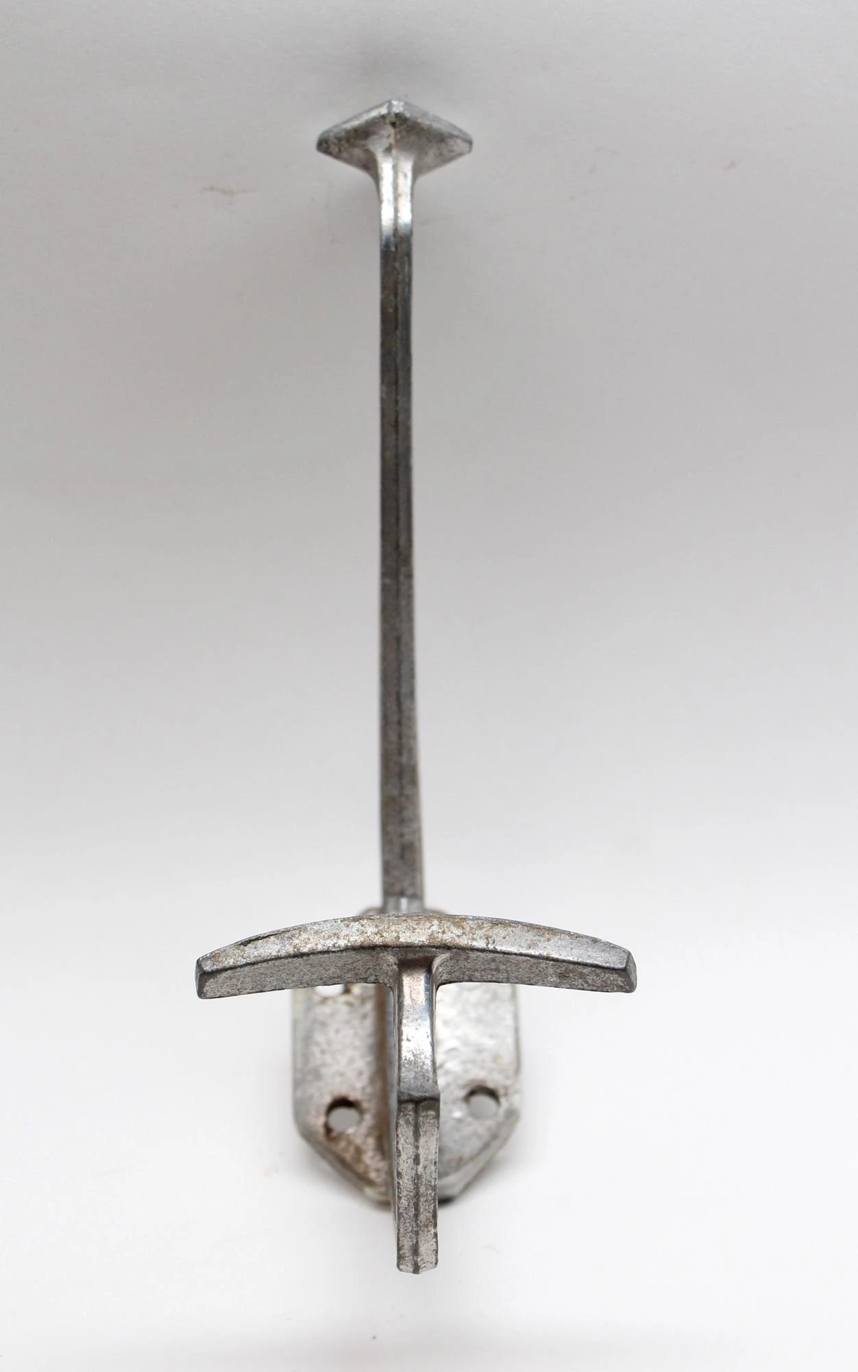 European Streamline Aluminum Wall Art Deco Hook 4 European Streamline Aluminum Wall Art Deco Hook - Image 2