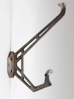 European Streamline Aluminum Wall Art Deco Hook