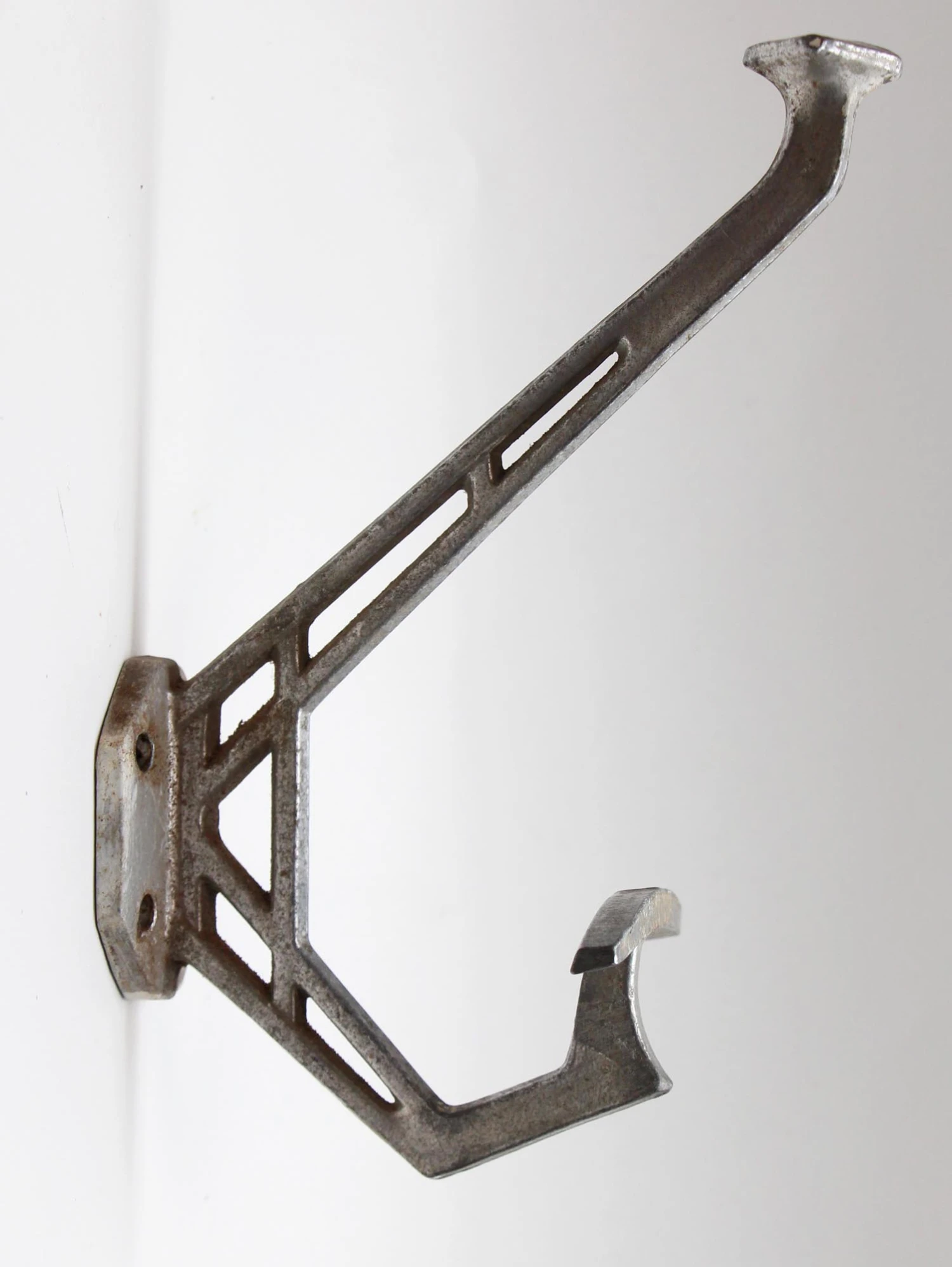 European Streamline Aluminum Wall Art Deco Hook 3 European Streamline Aluminum Wall Art Deco Hook