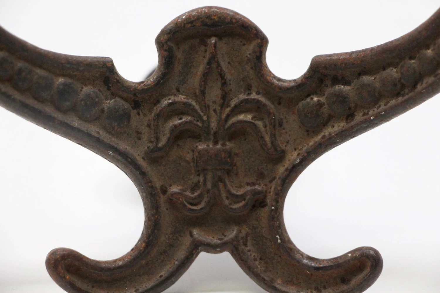 Cast Iron Antique Ornate Double Arm Wall Hall Tree Hook 5 Cast Iron Antique Ornate Double Arm Wall Hall Tree Hook - Image 3
