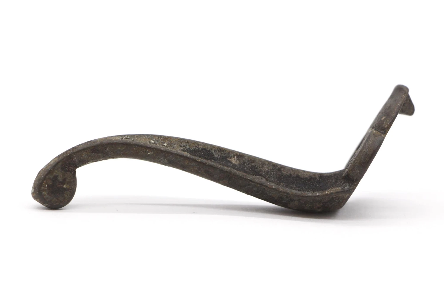 Antique 1 Arm Cast Iron Wall Hook 5 Antique 1 Arm Cast Iron Wall Hook - Image 3