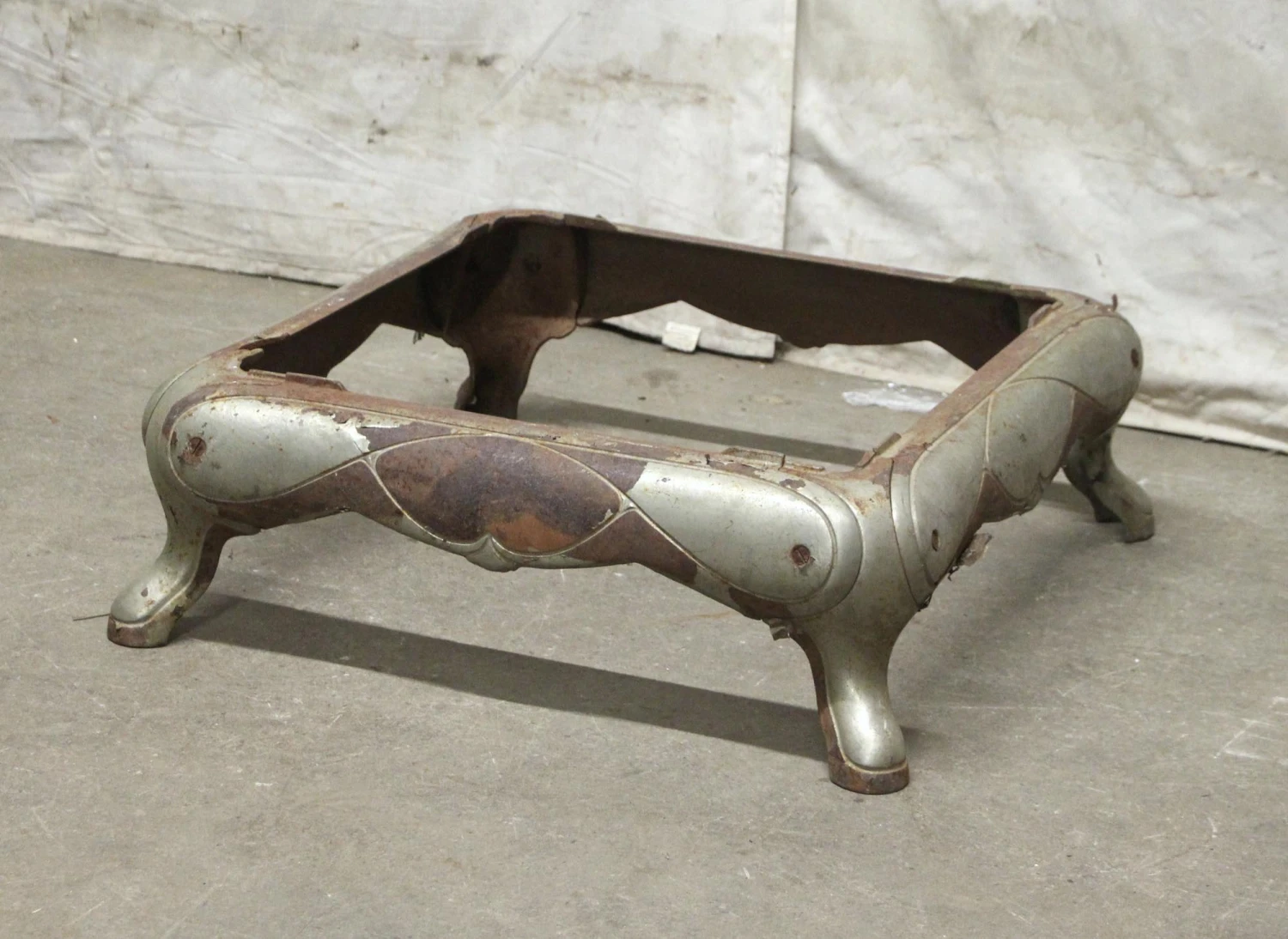 Cast Iron Stove Base 4 Cast Iron Stove Base - Image 2