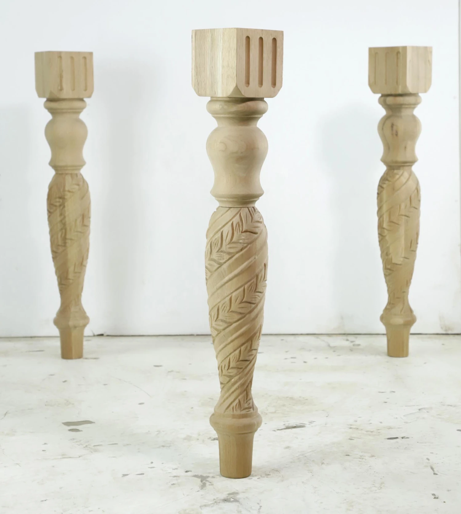 Set Of 4 Machine Carved Wooden Table Legs 4 Set Of 4 Machine Carved Wooden Table Legs - Image 2