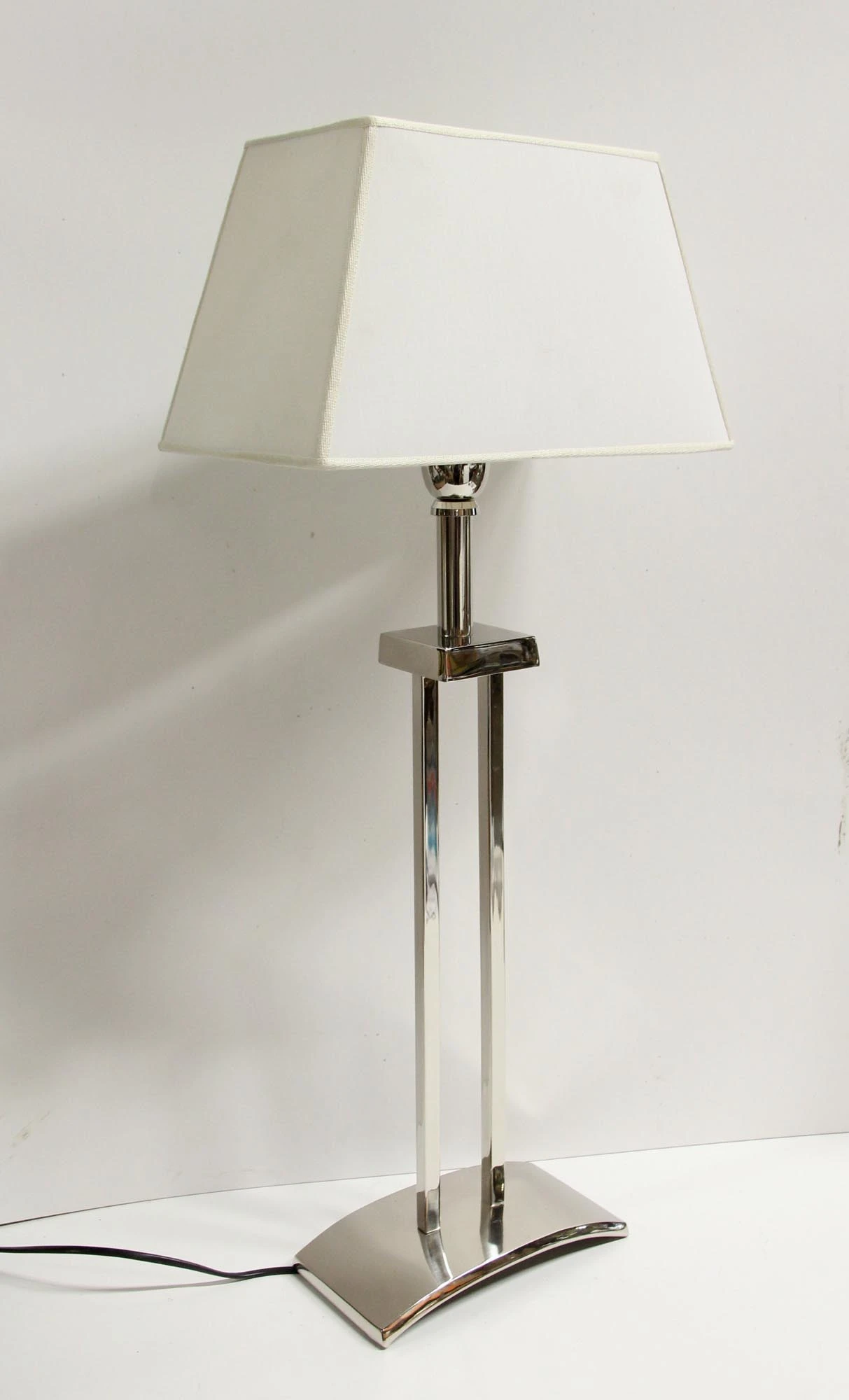 Mid Century Modern Style Chrome Table Lamp 5 Mid Century Modern Style Chrome Table Lamp - Image 3