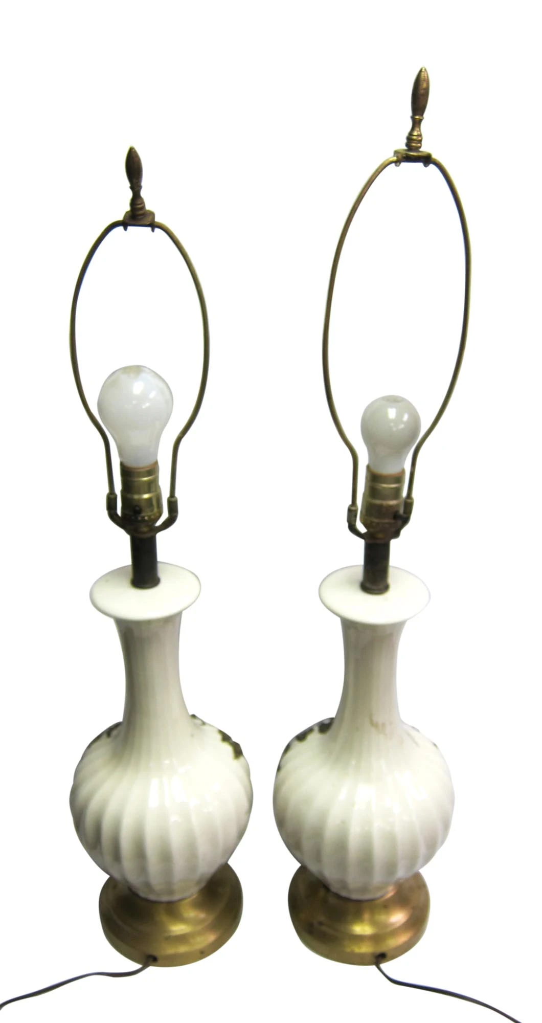 Pair Of Traditional Floral White Ceramic Table Lamps 4 Pair Of Traditional Floral White Ceramic Table Lamps - Image 2