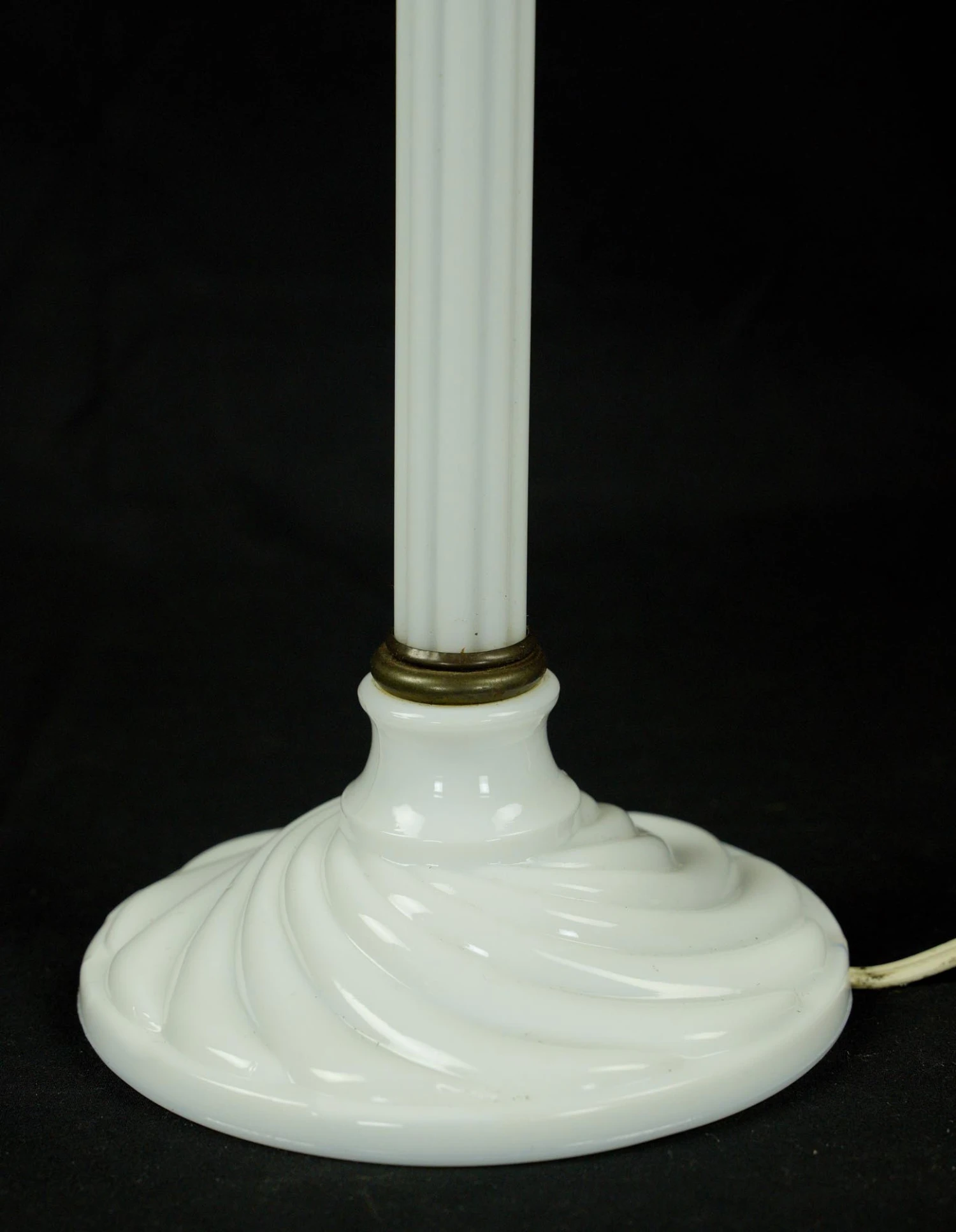 Vintage White Porcelain Table Lamp 4 Vintage White Porcelain Table Lamp - Image 2